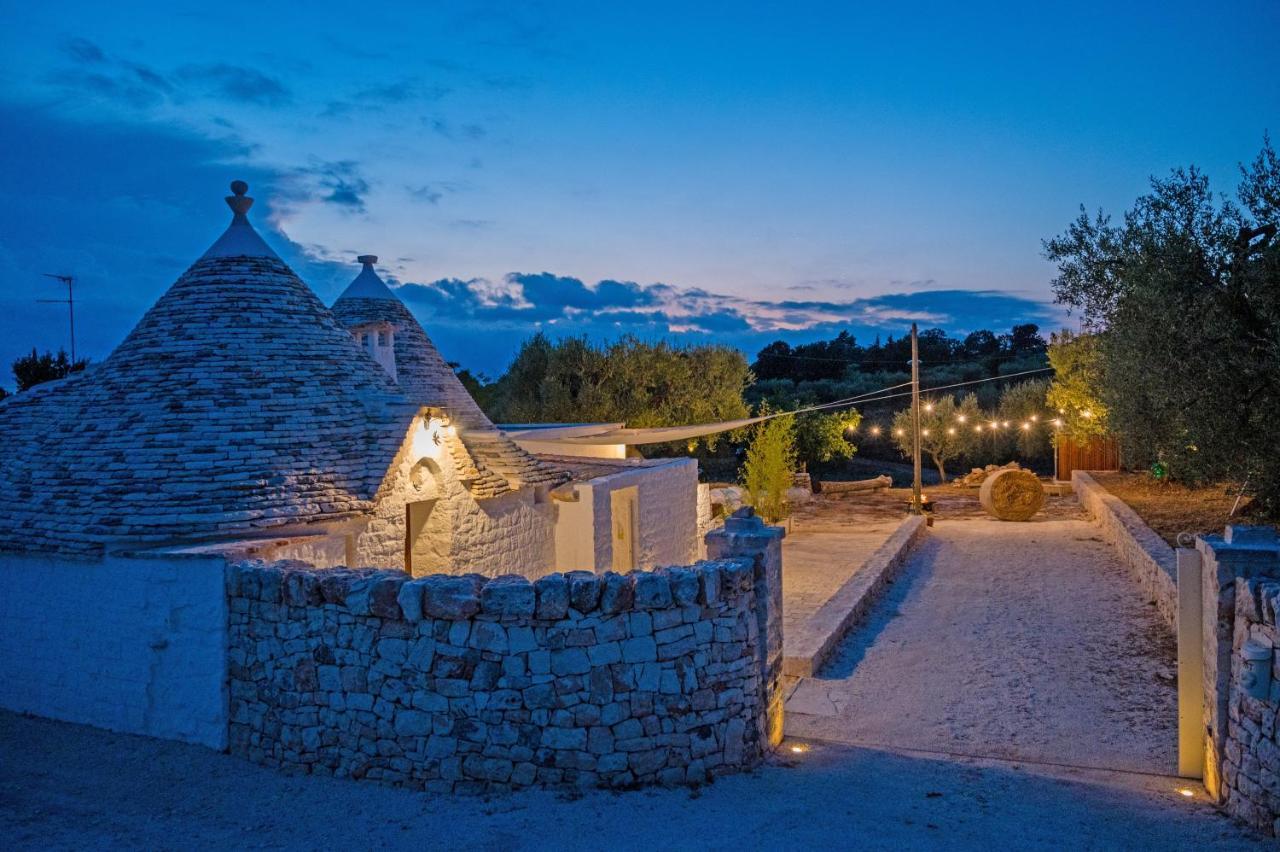 Вилла Il Trullo Della Rondinina Альберобелло Экстерьер фото
