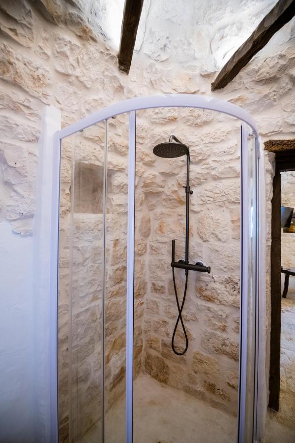 Вилла Il Trullo Della Rondinina Альберобелло Экстерьер фото