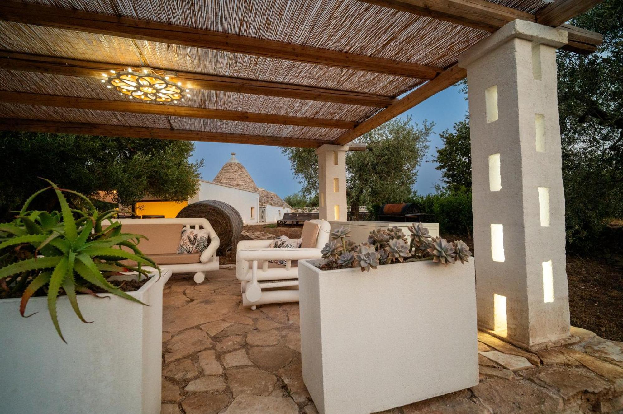 Вилла Il Trullo Della Rondinina Альберобелло Экстерьер фото