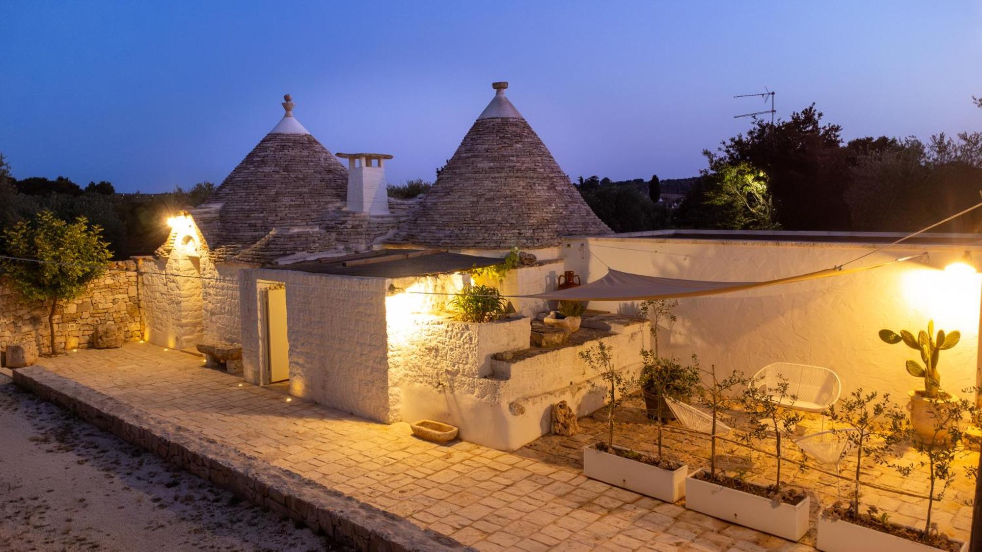 Вилла Il Trullo Della Rondinina Альберобелло Экстерьер фото