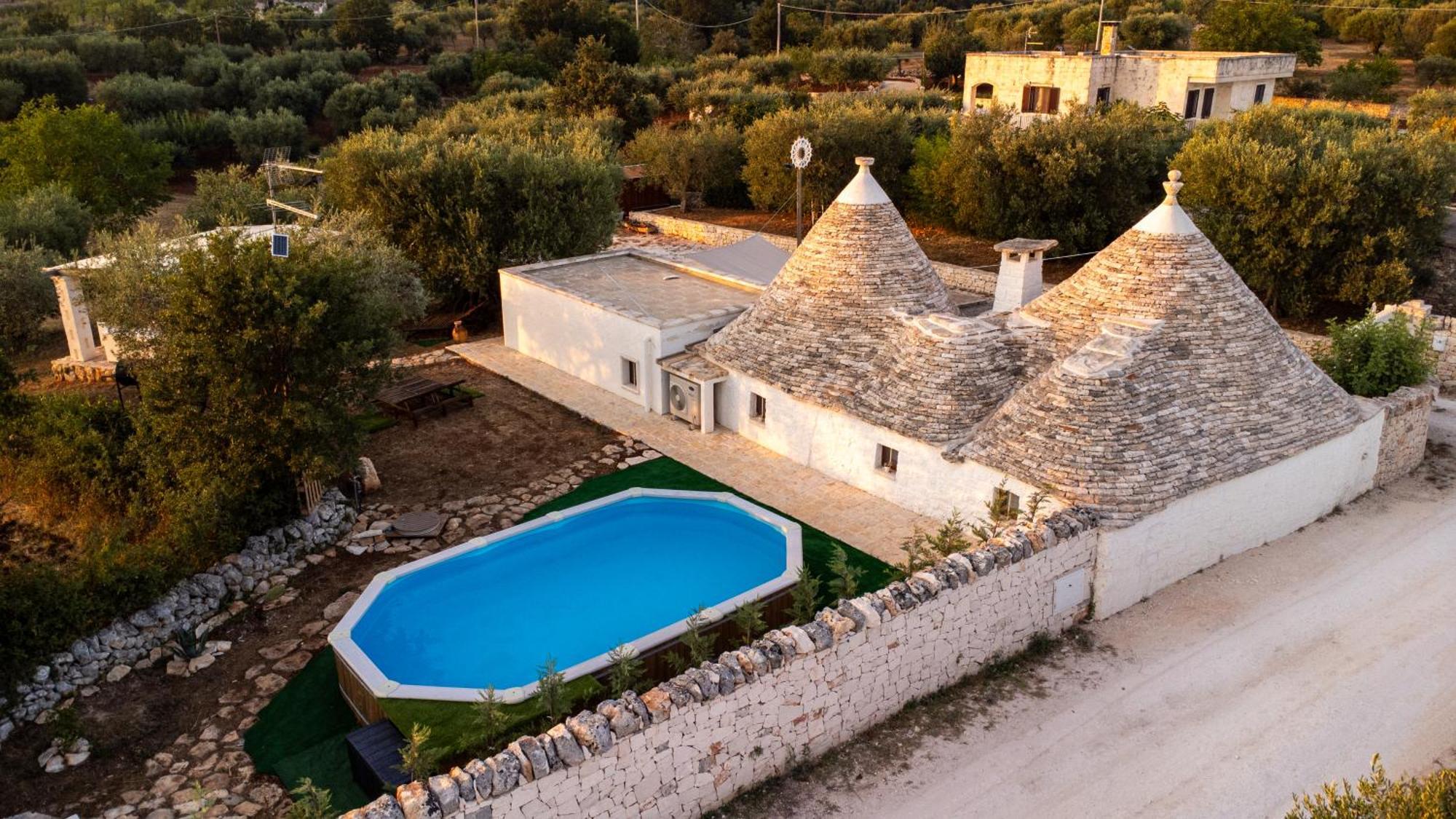 Вилла Il Trullo Della Rondinina Альберобелло Экстерьер фото